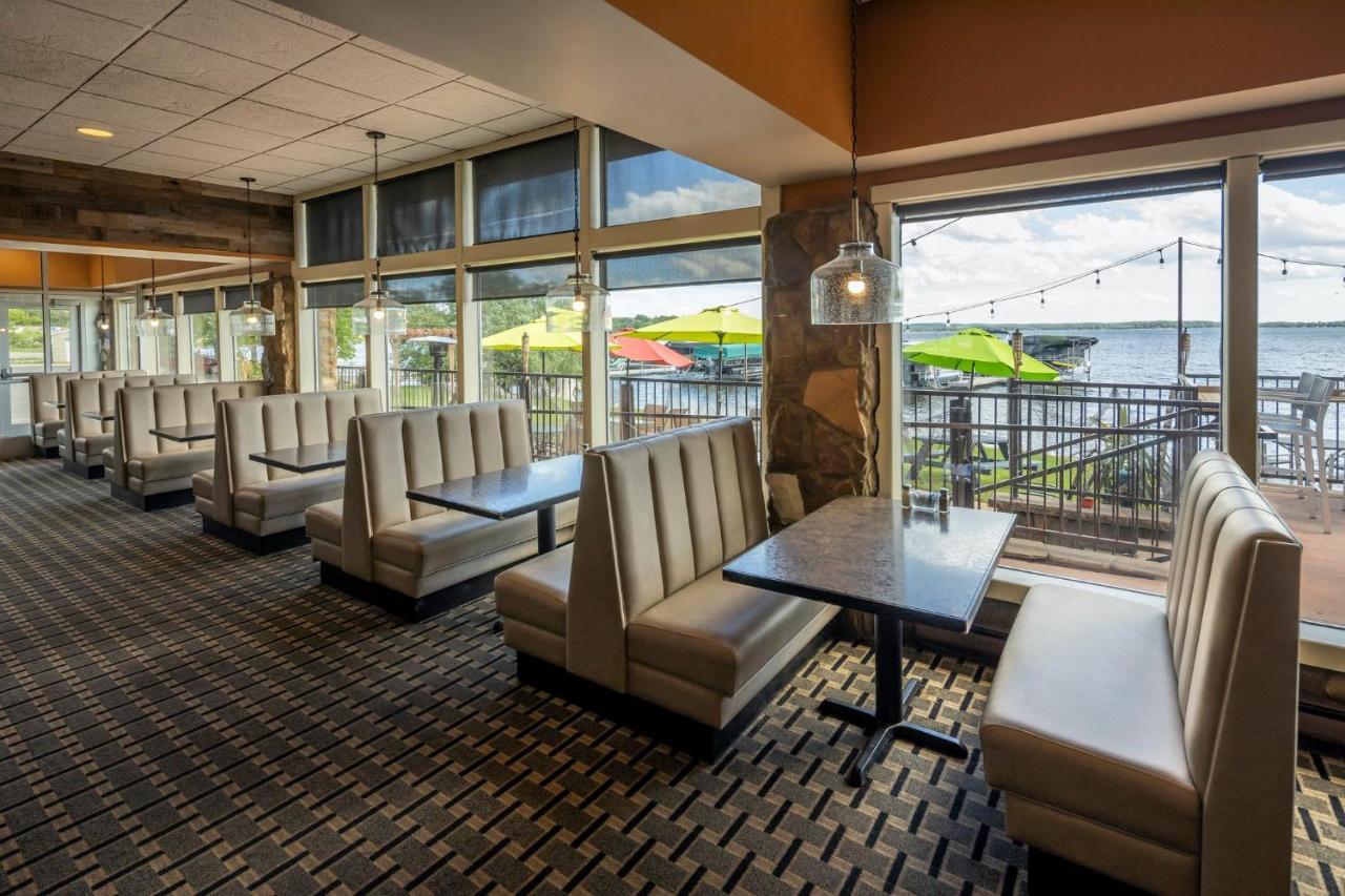 Holiday Inn Detroit Lakes By Ihg Экстерьер фото