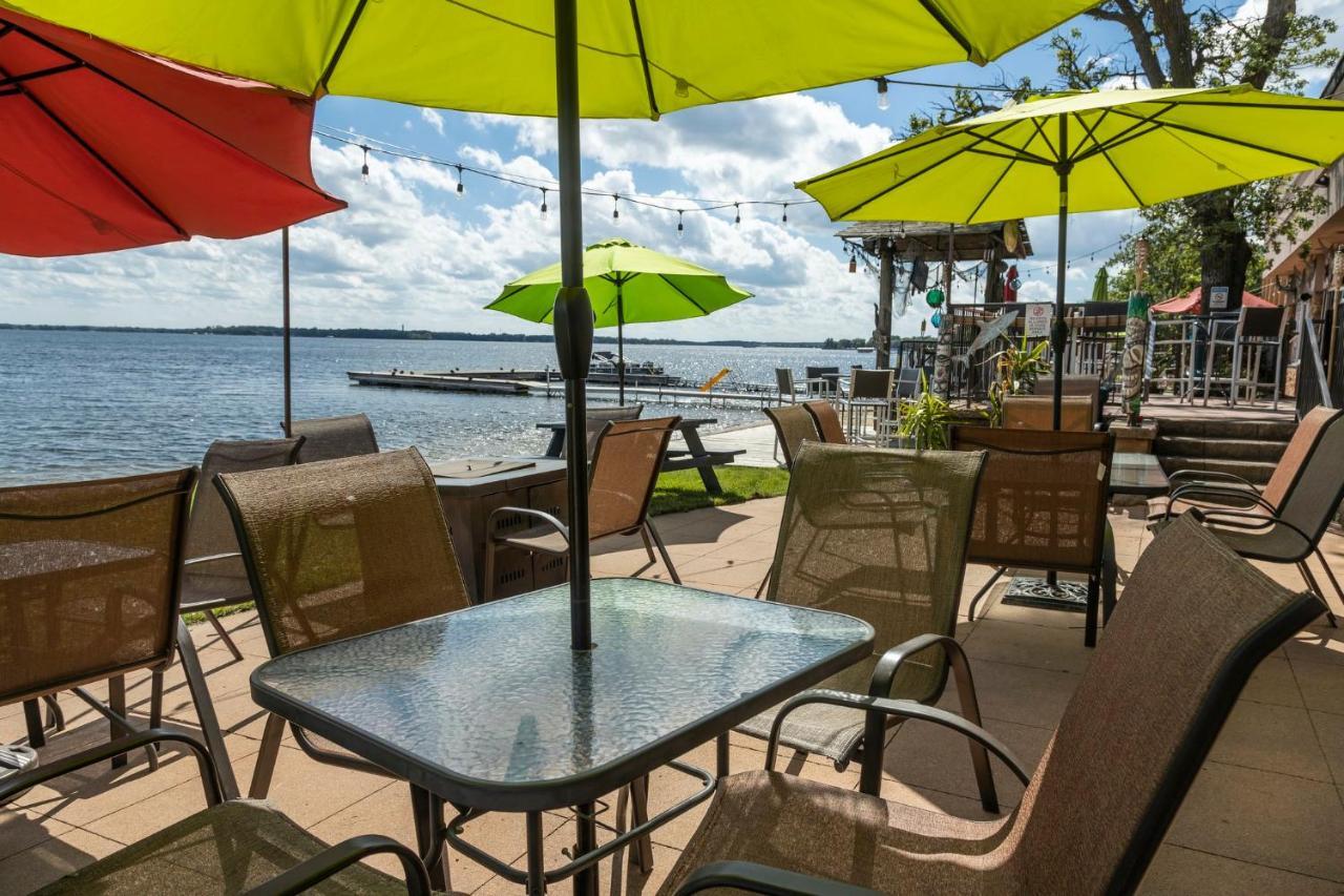 Holiday Inn Detroit Lakes By Ihg Экстерьер фото