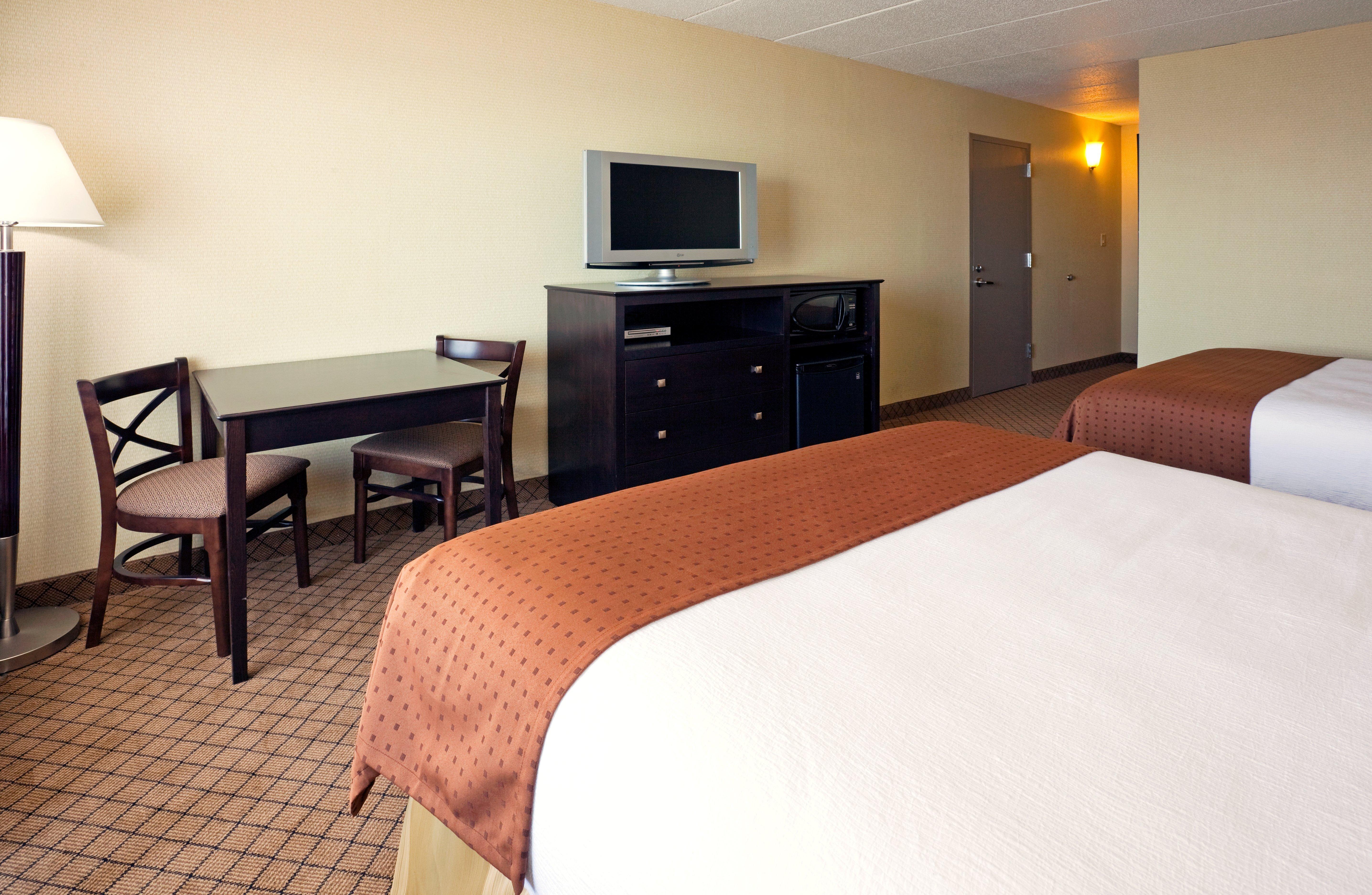 Holiday Inn Detroit Lakes By Ihg Экстерьер фото