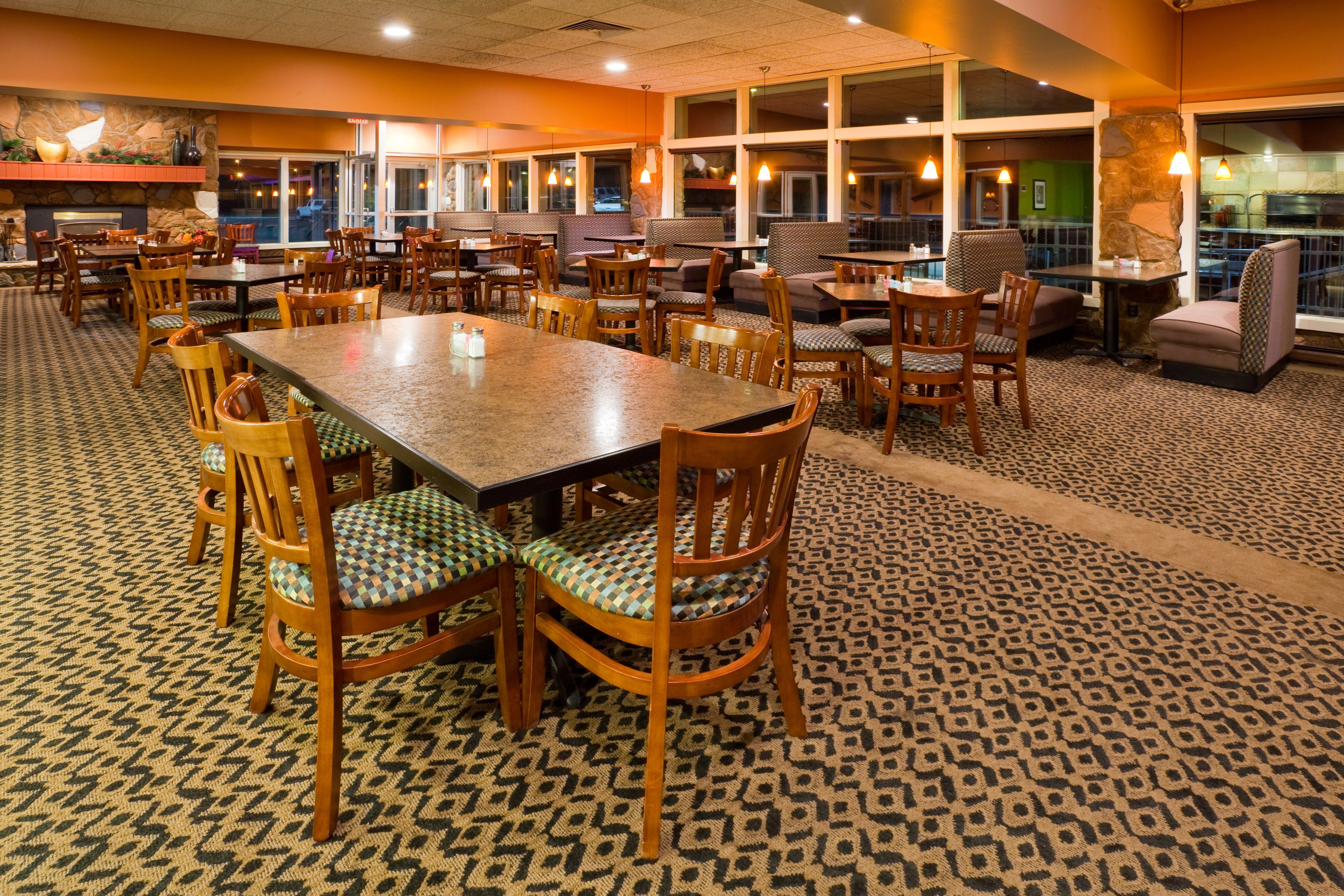Holiday Inn Detroit Lakes By Ihg Экстерьер фото