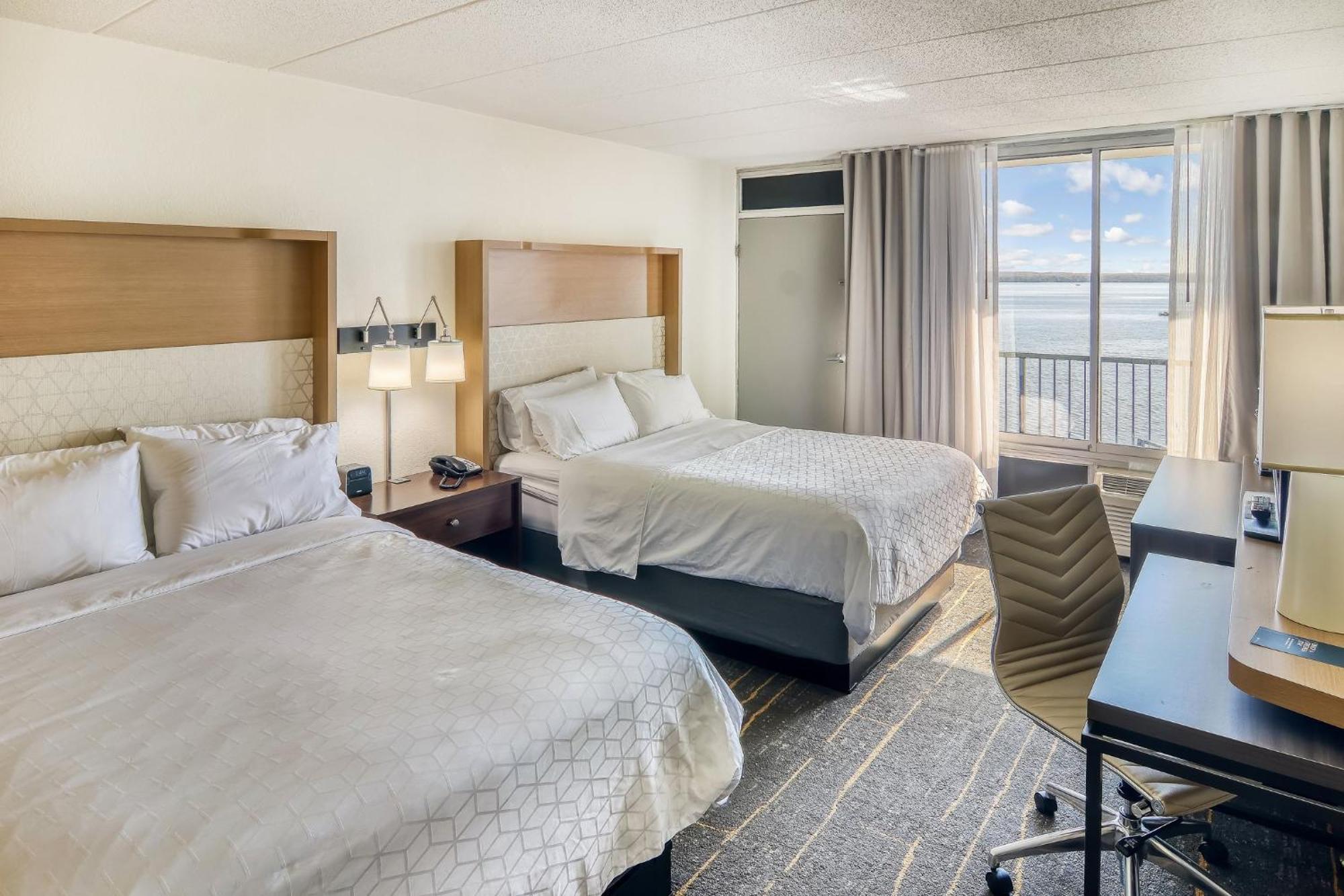Holiday Inn Detroit Lakes By Ihg Экстерьер фото